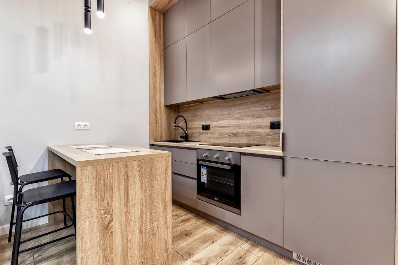 Aura Business Class Apartment Αστάνα Εξωτερικό φωτογραφία