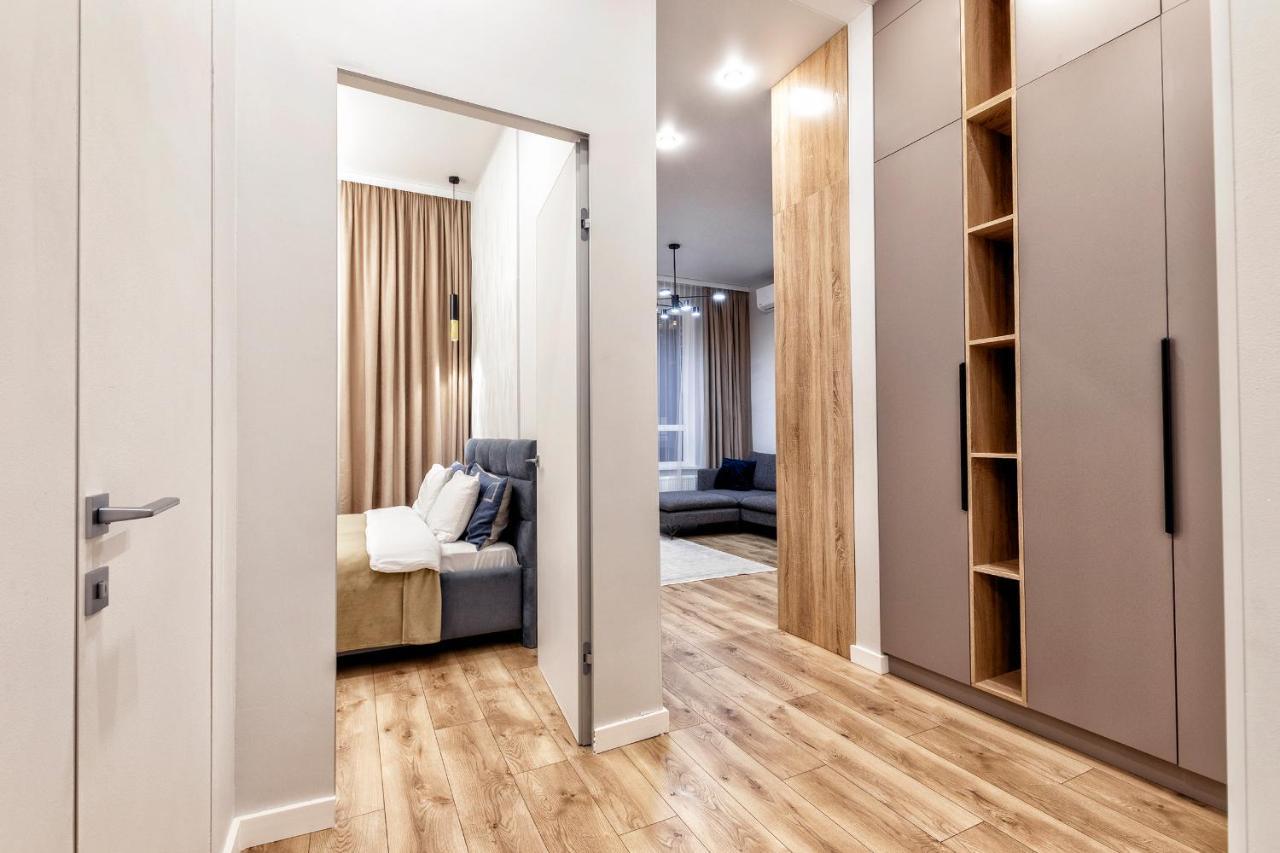 Aura Business Class Apartment Αστάνα Εξωτερικό φωτογραφία